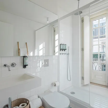 Almaria - Officina Real | Chiado Лиссабон