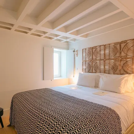 Almaria - Officina Real | Chiado * Лиссабон