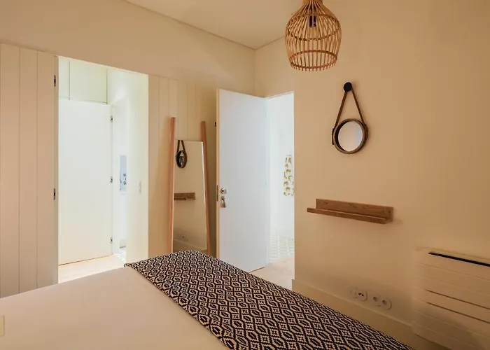 Almaria - Officina Real | Chiado