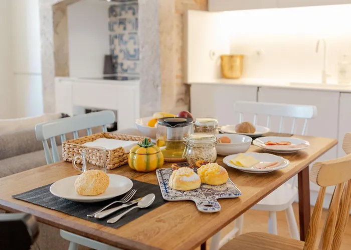 Almaria - Officina Real | Chiado Lisboa