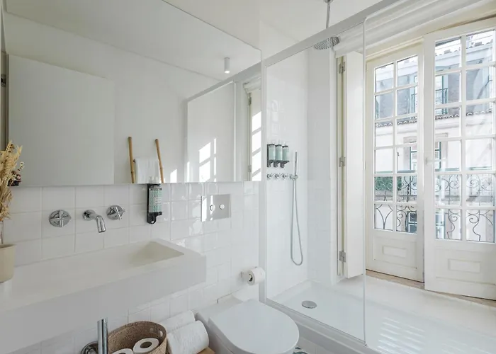 Almaria - Officina Real | Chiado Lisboa