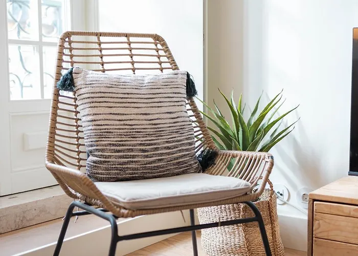 Almaria - Officina Real | Chiado * Lisboa