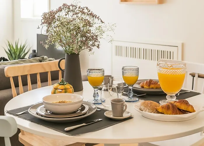 Almaria - Officina Real | Chiado Lisboa