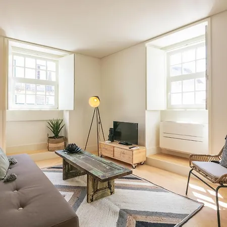 Almaria - Officina Real | Chiado * ליסבון