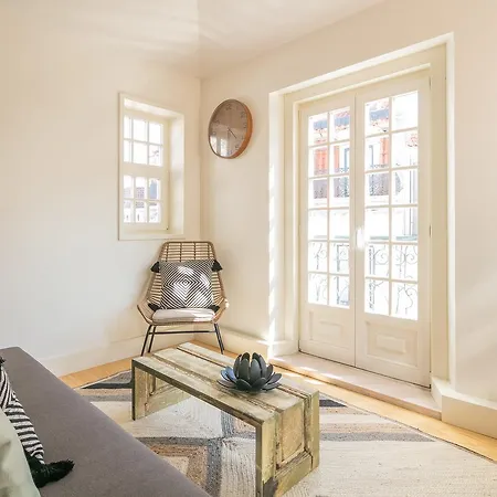 Almaria - Officina Real | Chiado